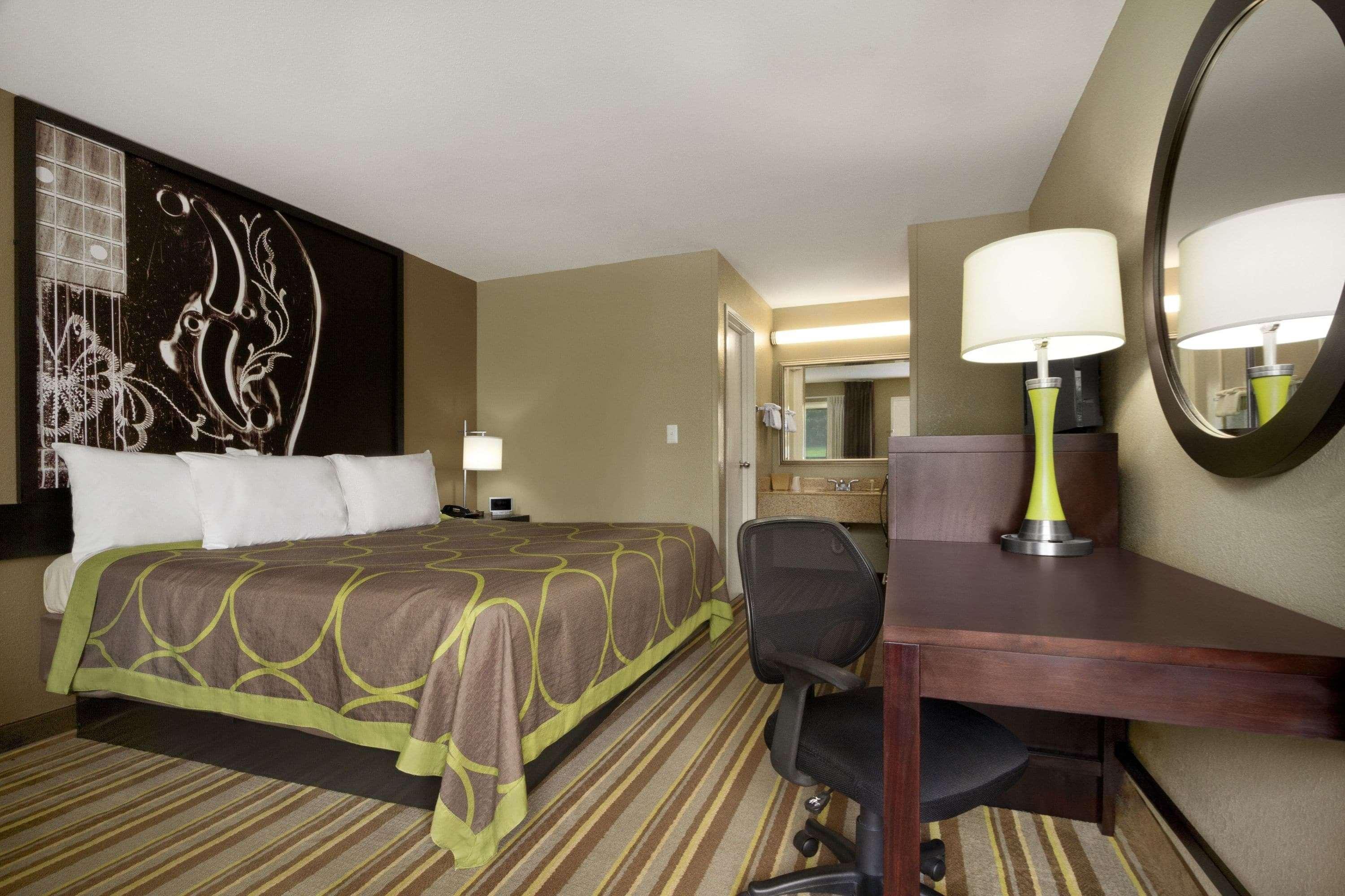 Super 8 By Wyndham-Tupelo Airport Motel Ngoại thất bức ảnh